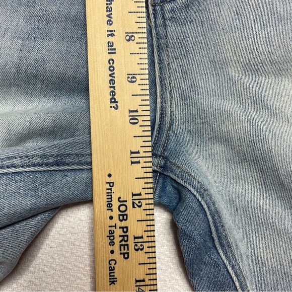 Altar’d State Vervet Denim Jeans Light Wash Distressed Stretch Women’s Size 29 - Picture 10 of 12